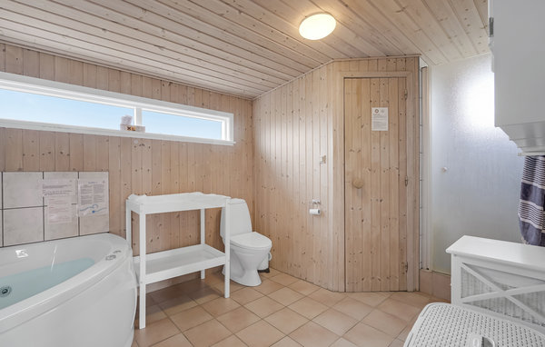 Feriehus - Vejers Strand , Danmark - P32506 702