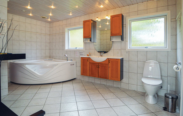 Holiday Home - Ho , Denmark - P32528 701