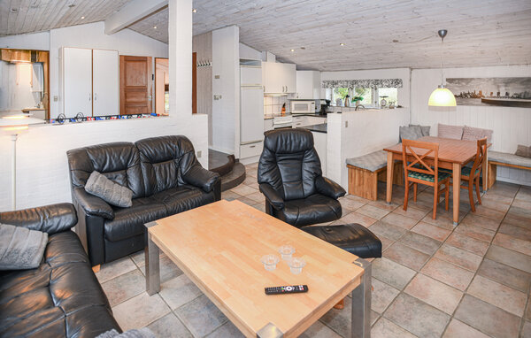 Semesterhus - Vejers Strand , Danmark - P33103 2