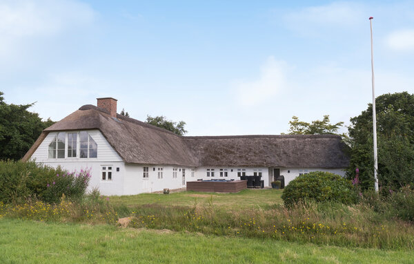 Holiday Home - Vesterstrand , Denmark - P33129 1