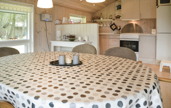 Semesterhus - Houstrup , Danmark - P42043 401