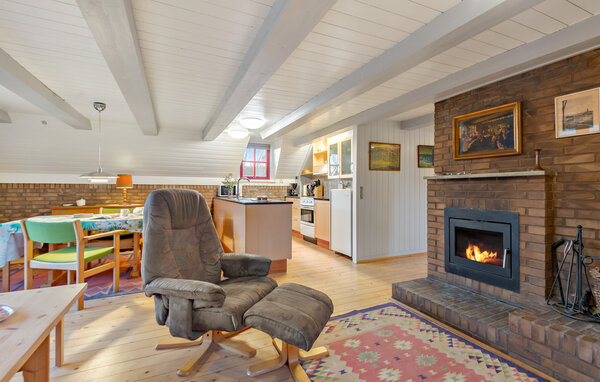 Holiday Home - Henne , Denmark - P42674 303
