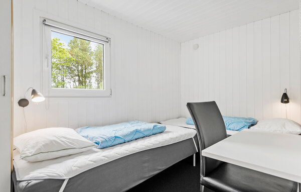 Semesterhus - Houstrup , Danmark - P42737 604