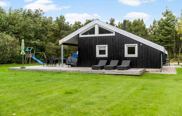 Semesterhus - Houstrup , Danmark - P42737 82