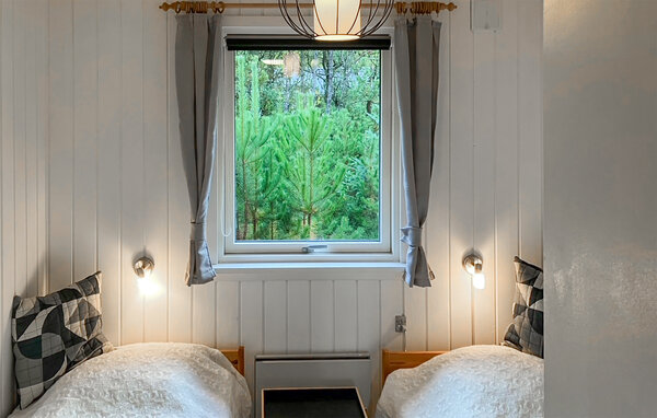 Semesterhus - Houstrup , Danmark - P42739 604