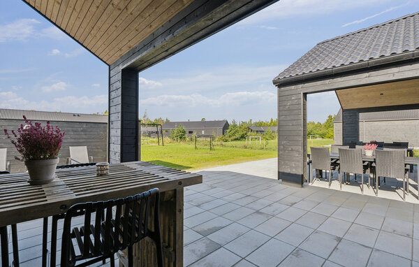 Semesterhus - Houstrup , Danmark - P42751 105