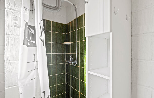 Semesterhus - Houstrup , Danmark - P42775 702