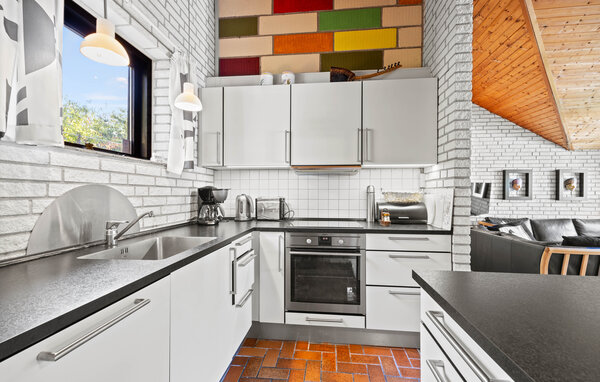 Semesterhus - Houstrup , Danmark - P42775 401