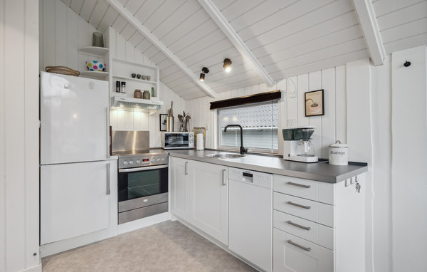 Semesterhus - Skaven Strand , Danmark - P52529 7