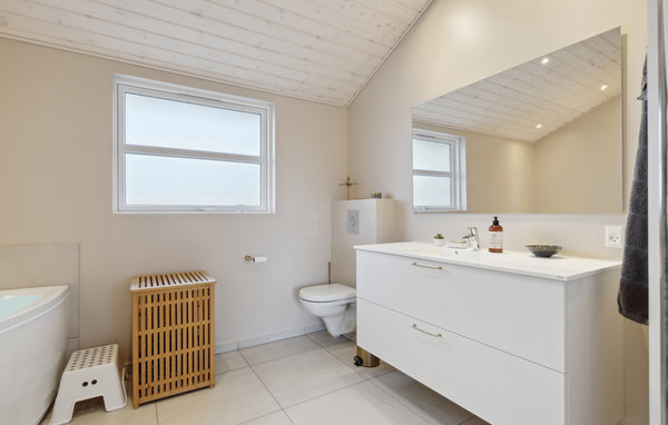 Semesterhus - Skaven Strand , Danmark - P52563 702
