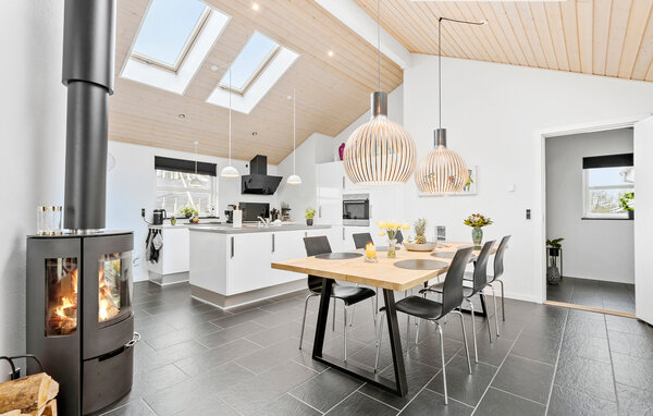 Semesterhus - Skaven Strand , Danmark - P52571 4