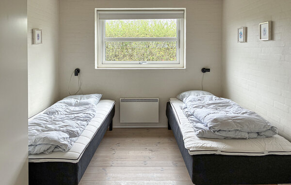 Semesterhus - Bork Havn , Danmark - P52651 603