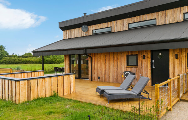 Semesterhus - Skaven Strand , Danmark - P52739 2
