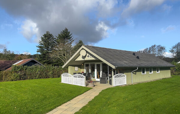 Semesterhus - Bork Havn , Danmark - P52770 1