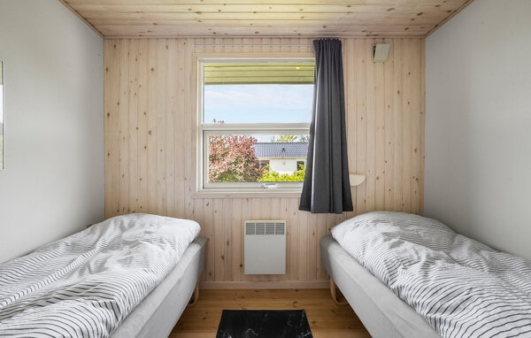 Semesterhus - Skaven Strand , Danmark - P52771 603