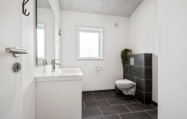 Semesterhus - Bork Havn , Danmark - P52845 701