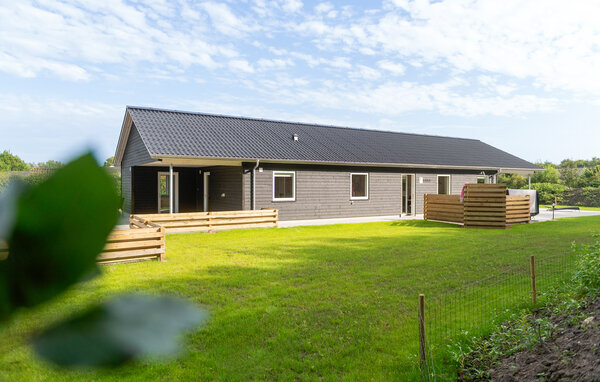 Semesterhus - Bork Havn , Danmark - P52845 81