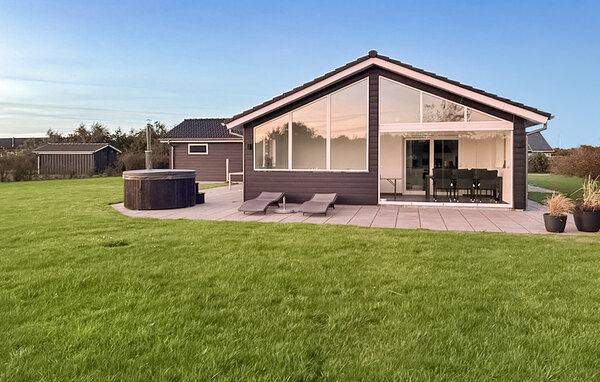 Semesterhus - Skaven Strand , Danmark - P52854 85