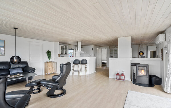 Holiday Home - Bjerregård , Denmark - P62301 5