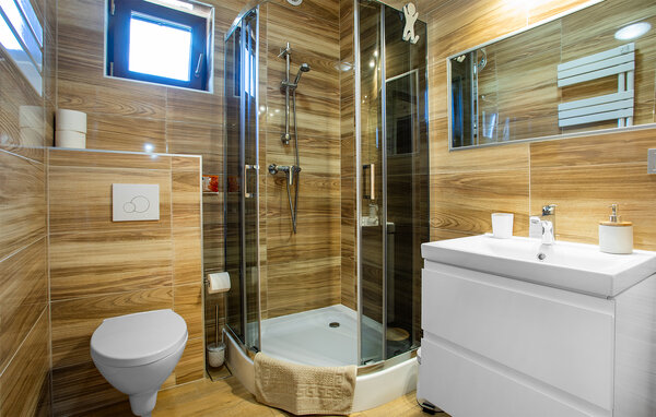 Apartament - Ostrowite , Polska - PKA971 701