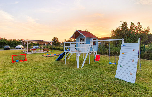 Holiday Home - Jaroslawiec , Poland - PPL053 108