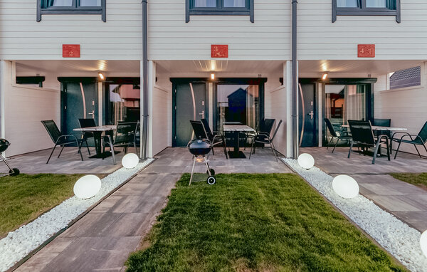 Semesterhus - Sarbinowo , Polen - PPL092 105