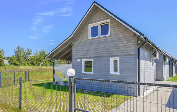 Domy wakacyjne - Rewal , Polska - PPO046 84