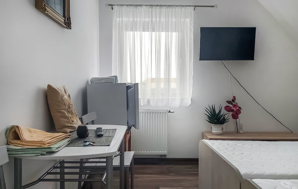 Apartment - Moryn , Poland - PPO976 602
