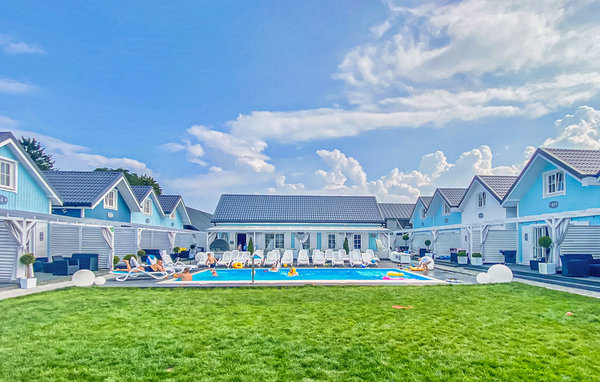 Domy wakacyjne - Mielno , Polska - PPO985 82