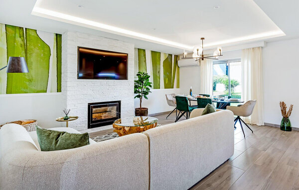 Holiday Home - Algarve , Portugal - PTS120 907