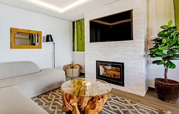 Holiday Home - Algarve , Portugal - PTS120 908