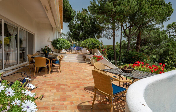 Holiday Home - Algarve , Portugal - PTS130 909