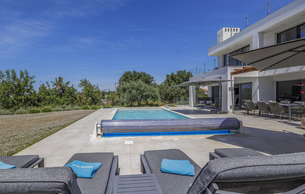 Holiday Home - Almancil , Portugal - PTS151 904