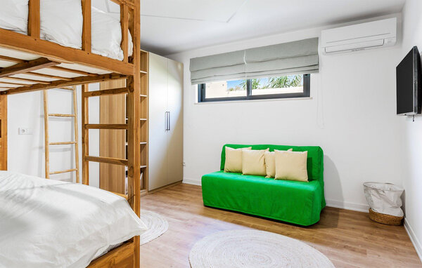 Holiday Home - Algarve , Portugal - PTS161 931