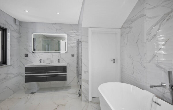 Holiday Home - Algarve , Portugal - PTS171 917