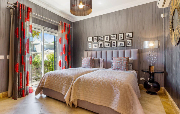 Semesterhus - Quinta do Lago , Portugal - PTS173 915