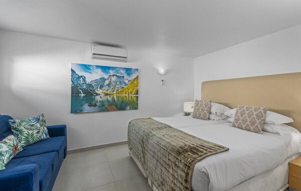 Holiday Home - Algarve , Portugal - PTS204 925