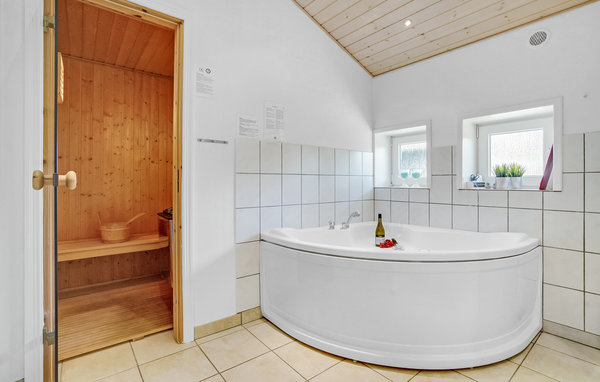 Semesterhus - Havneby , Danmark - R10019 701