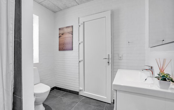 Holiday Home - Toftum , Denmark - R10032 703