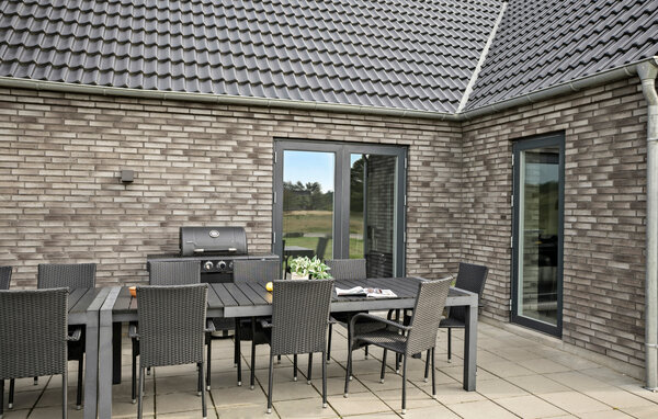 Holiday Home - Toftum , Denmark - R10032 105