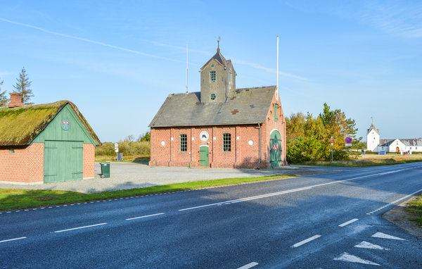 Holiday Home - Havneby , Denmark - R10041 901