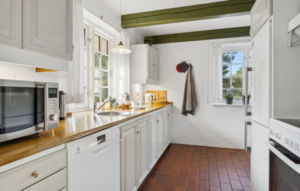 Holiday Home - Havneby , Denmark - R10071 401