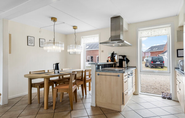 Holiday Home - Rømø , Denmark - R10084 402
