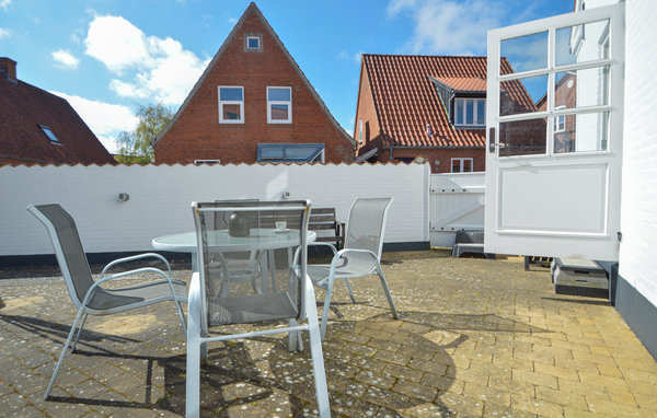 Holiday Home - Tønder , Denmark - S10106 2