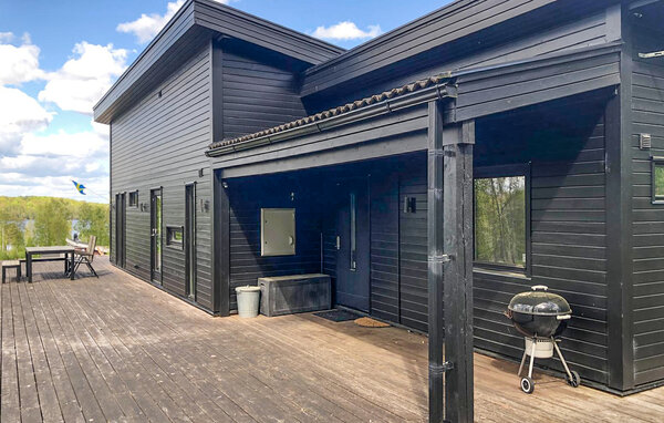 Semesterhus - Vemmentorpssjön/Örkelljunga , Sverige - S13105 101