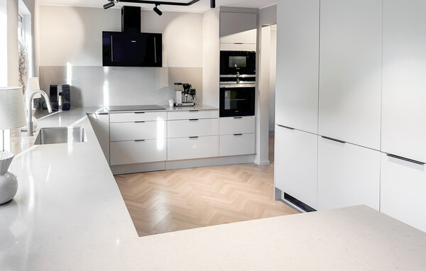 Semesterhus - Ystad , Sverige - S13335 6