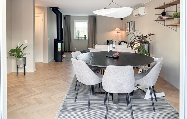 Semesterhus - Ystad , Sverige - S13335 4