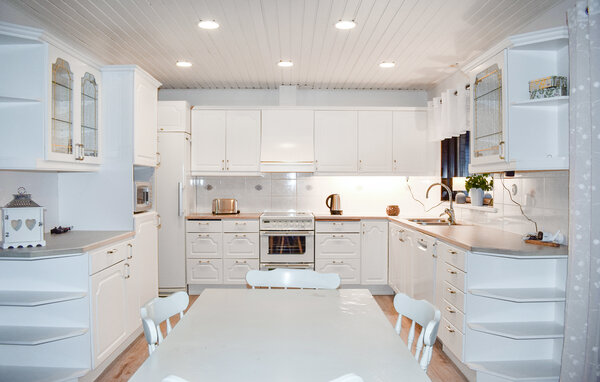 Semesterhus - Simrishamn , Sverige - S13346 402