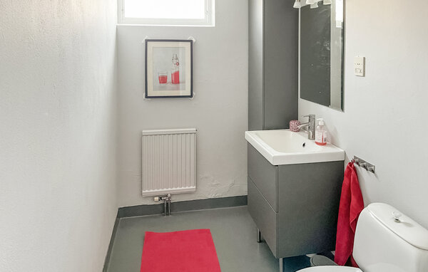 Semesterhus - Simrishamn , Sverige - S14215 701