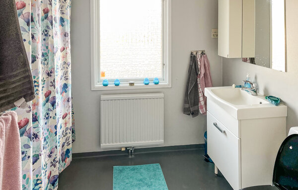 Semesterhus - Simrishamn , Sverige - S14215 703